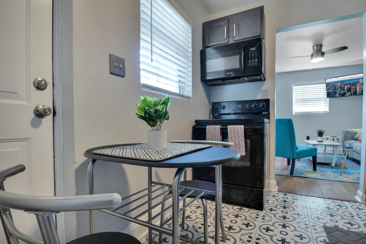 Cool And Comfy In Mechanicsville Apartment *