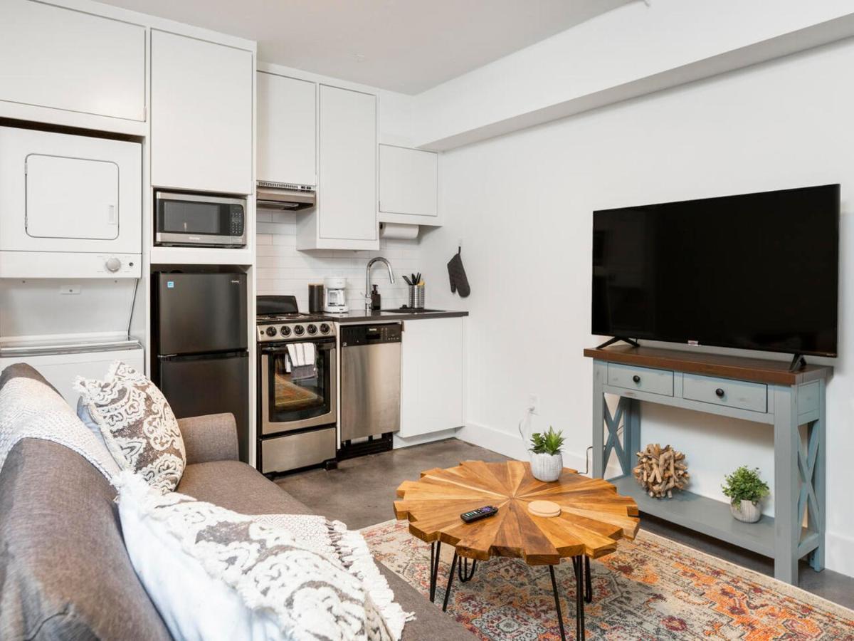 Comfortable Studio With Queen Bed, City Walkable! Atlanta