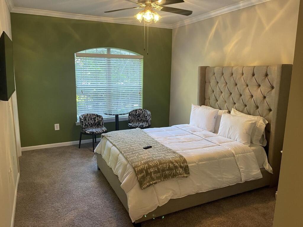 Luxury 5 Star Living In Buckhead Right Next To Lenox And Phipps Mall Apartment Atlanta