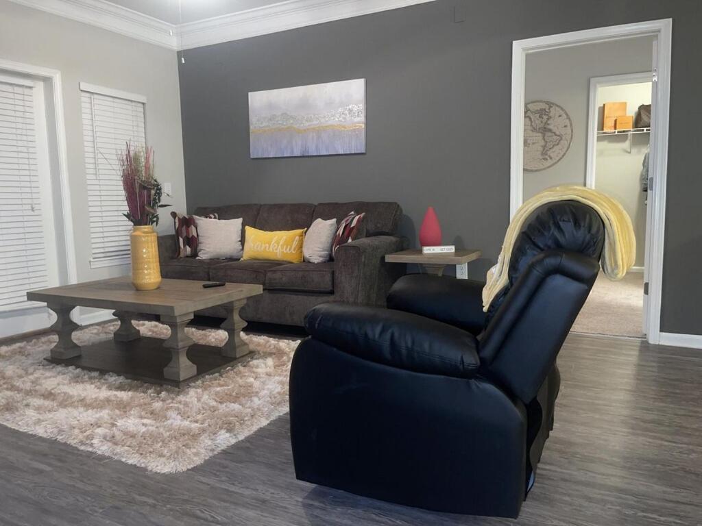 Luxury 5 Star Living In Buckhead Right Next To Lenox And Phipps Mall * Atlanta