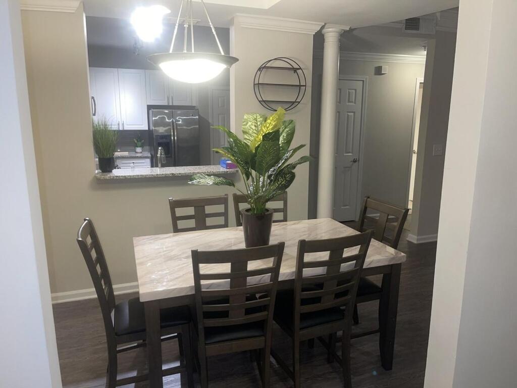 Apartment Luxury 5 Star Living In Buckhead Right Next To Lenox And Phipps Mall *