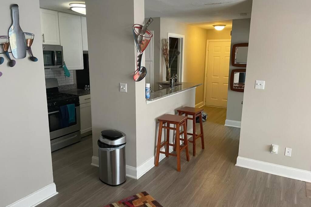 Heart Of Downtown Buckhead Morningside Apartments *