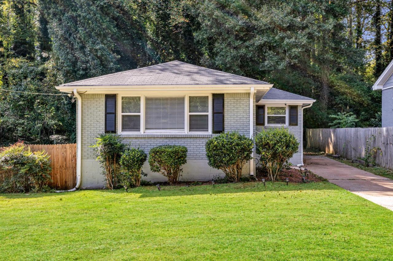 Holiday home Charming Ranch 10 Mins From Atl Airport & Midtown Atlanta