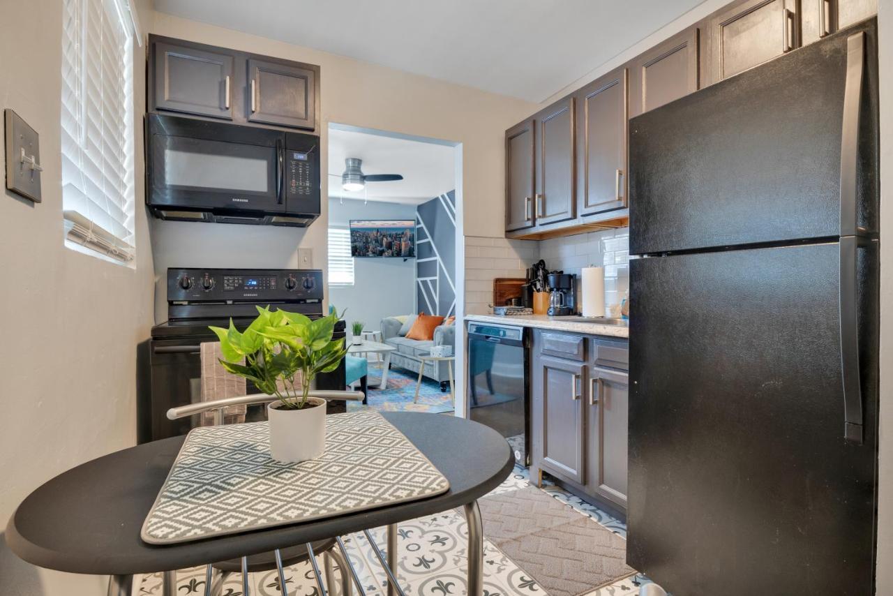 Cool And Comfy In Mechanicsville Apartment Atlanta