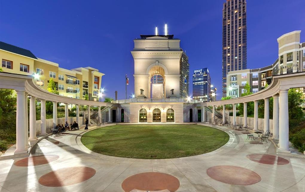 Angelic Midtown One Block From Piedmont Park *