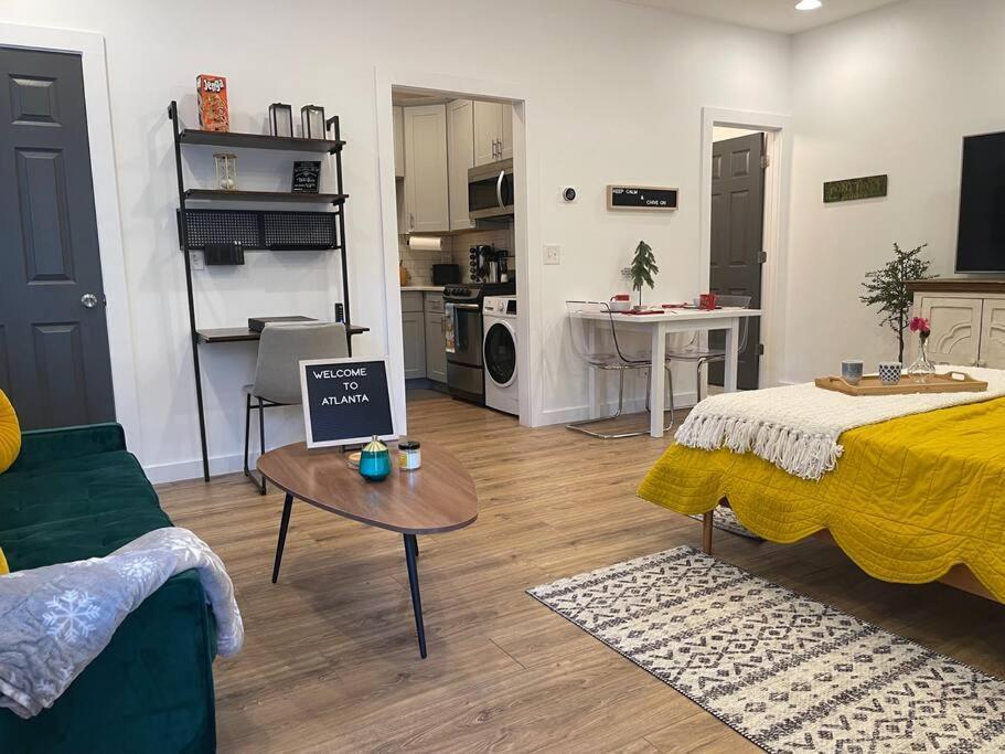 Private Studio-steps To Beltline-short/long Term Apartment