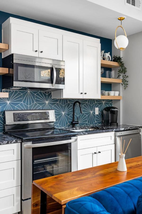 Impressive Mid-downtown Heart Of Peidmont Park Apartment Atlanta