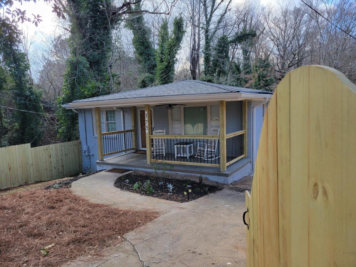 Cozy Vintage Farmhome - Downtown Atl