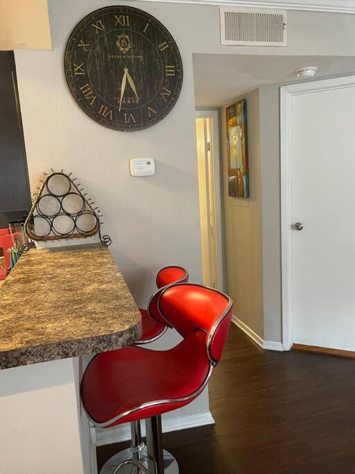 Elegant Classy 2 Bedroom Suite Apartment Atlanta