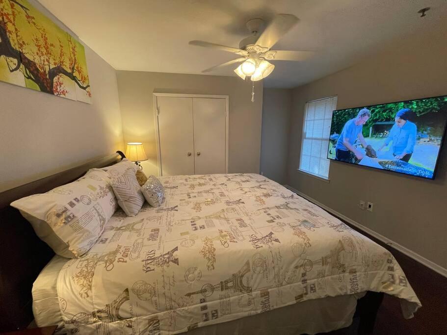 Elegant Classy 2 Bedroom Suite