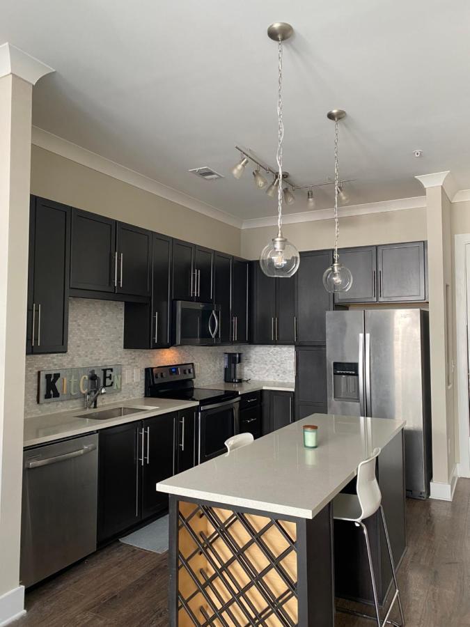 Lovely 1-bedroom In The Heart Of Buckhead Apartment