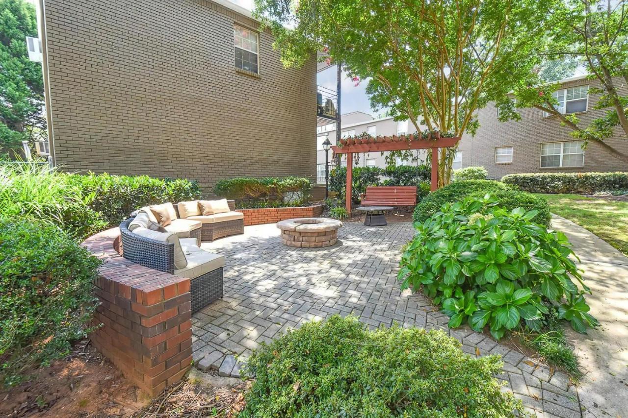 The Christina 2bd Fast Wifi Free Parking Atlanta