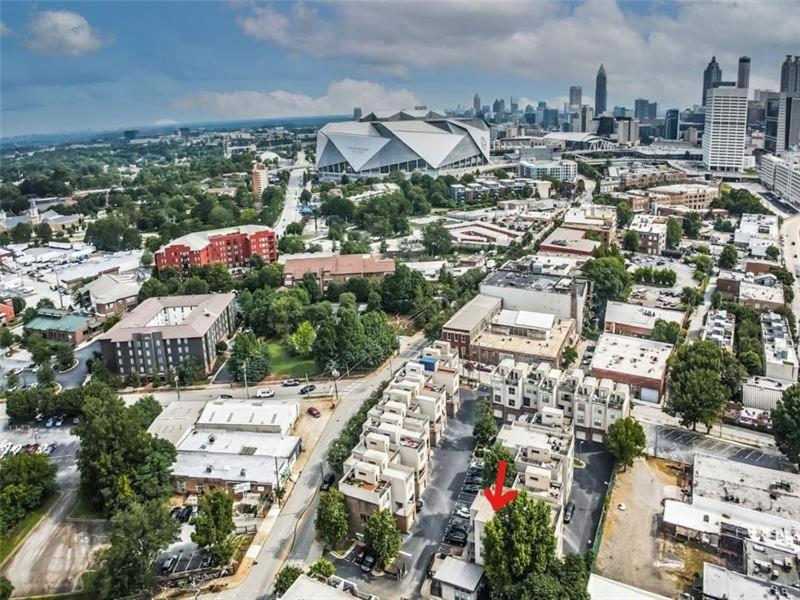 Trendy Castleberry Hill Condo- Walk To Mercedes Benz/ Downtown Attractions Atlanta