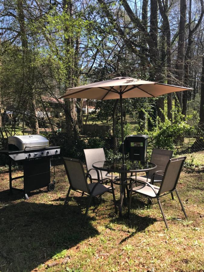Entire Near Downtown, Airport, & Golf