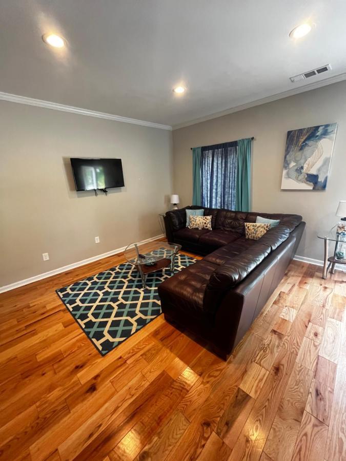 Unit 2 3 - Bests Kept Secret Private Bedroom & Bathroom