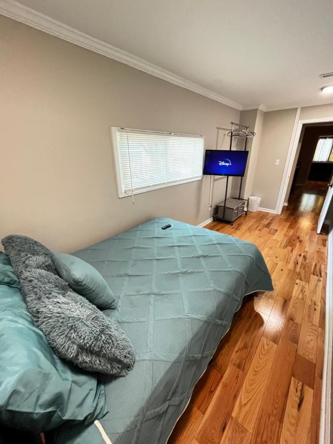 Unit 2 3 - Bests Kept Secret Private Bedroom & Bathroom Homestay *