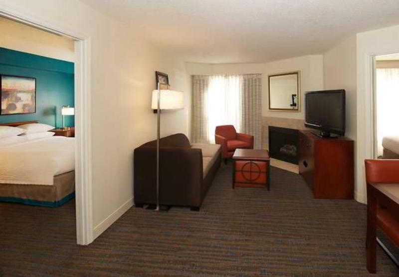 Hotel Buckhead/lenox Park 3*