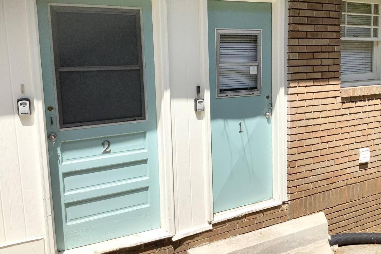 1266 Monroe Dr 2 *