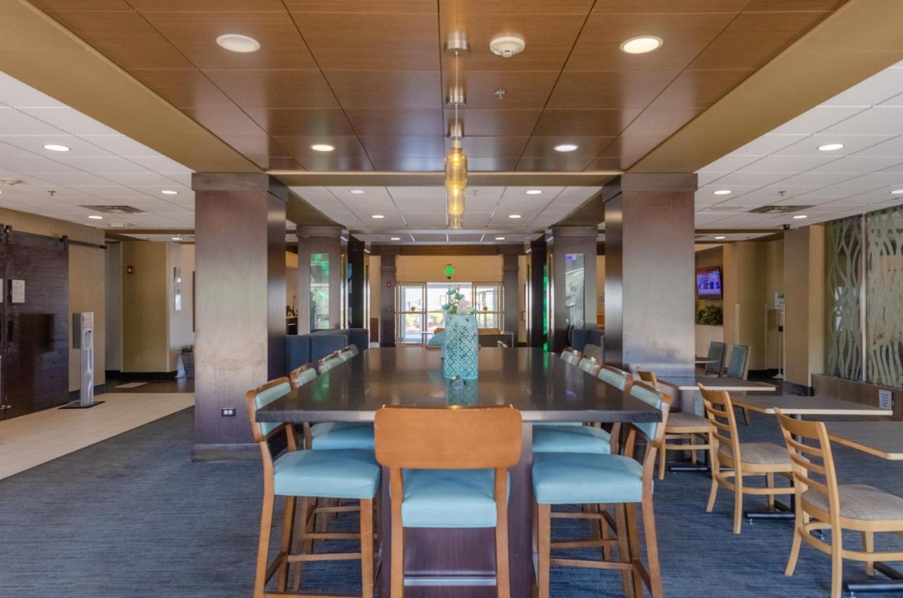 Express & Airport West - Camp Creek By Ihg Hotel