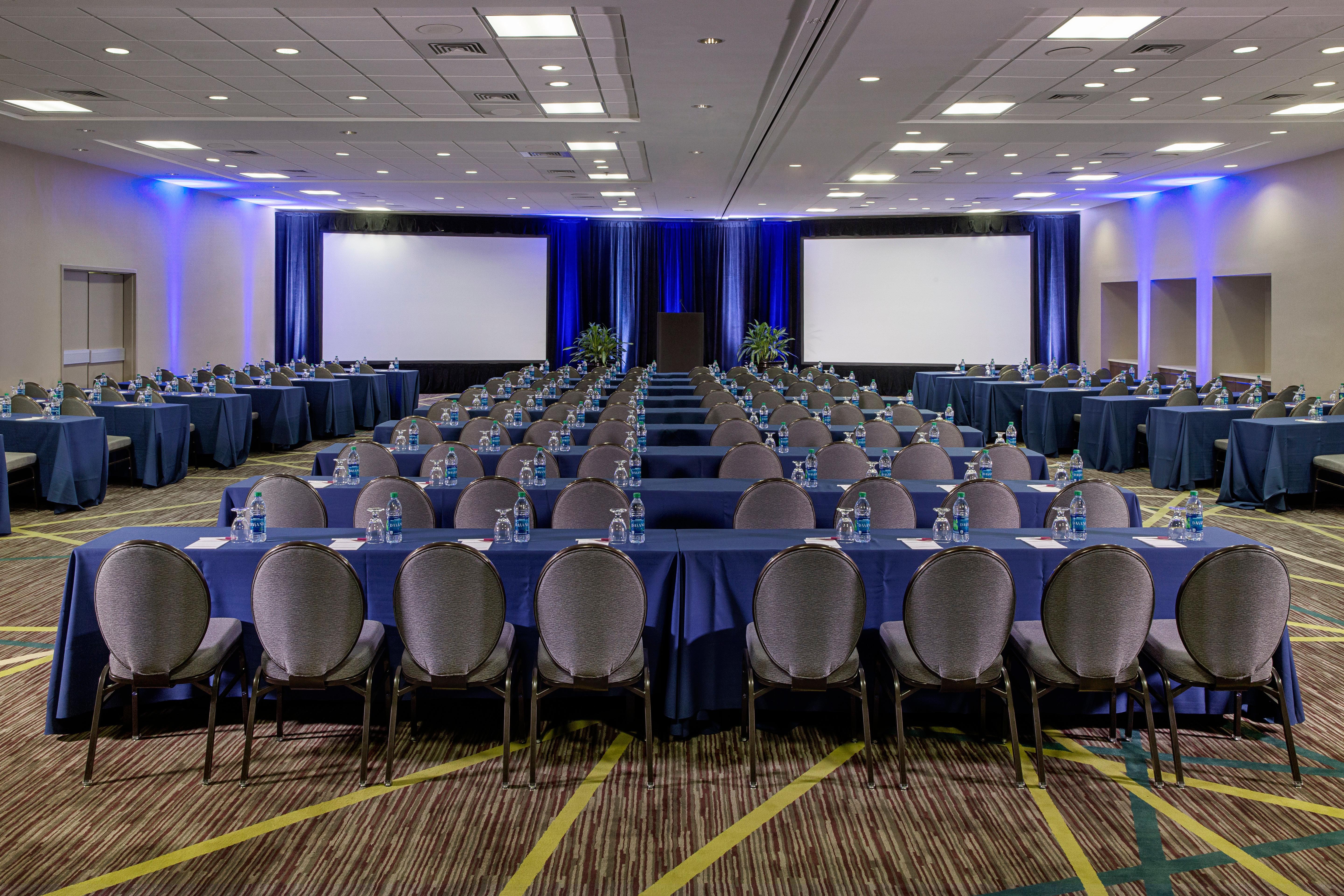 Crowne Plaza - Midtown By Ihg Hotel