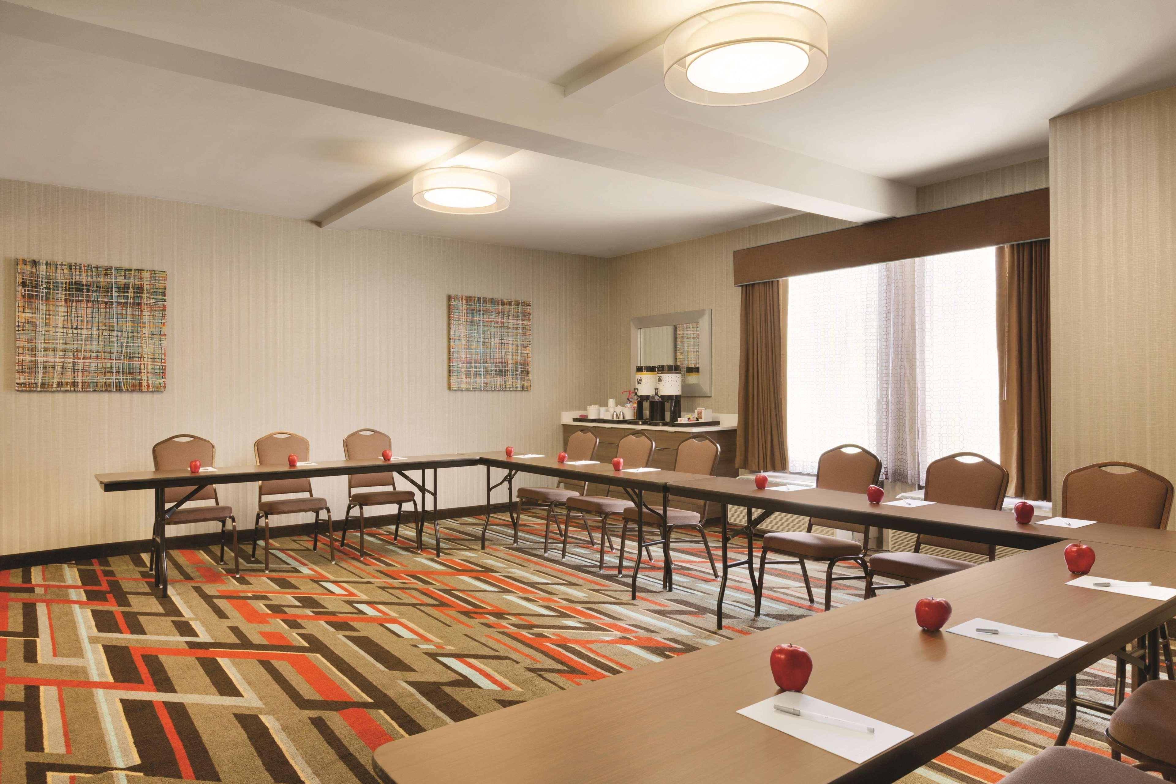 Hampton Atlanta-buckhead 3*