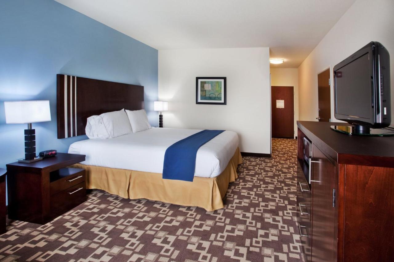 Hotel Express & Airport West - Camp Creek By Ihg