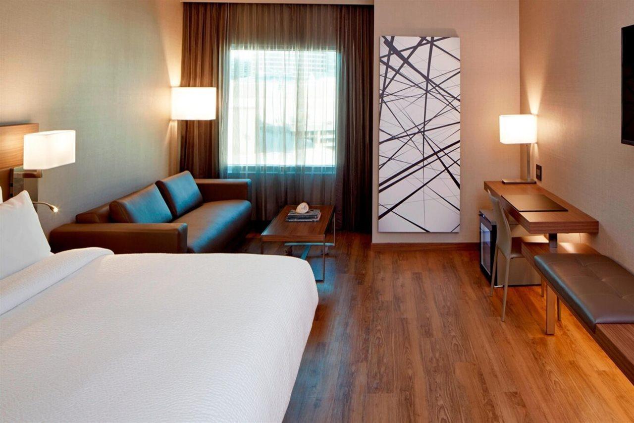 Ac By Marriott Buckhead At Phipps Plaza