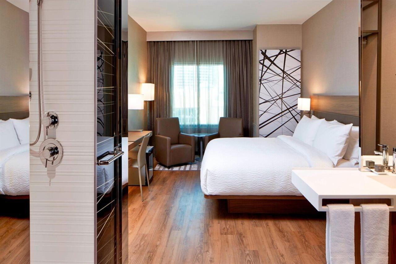 Ac By Marriott Buckhead At Phipps Plaza Hotel 4*