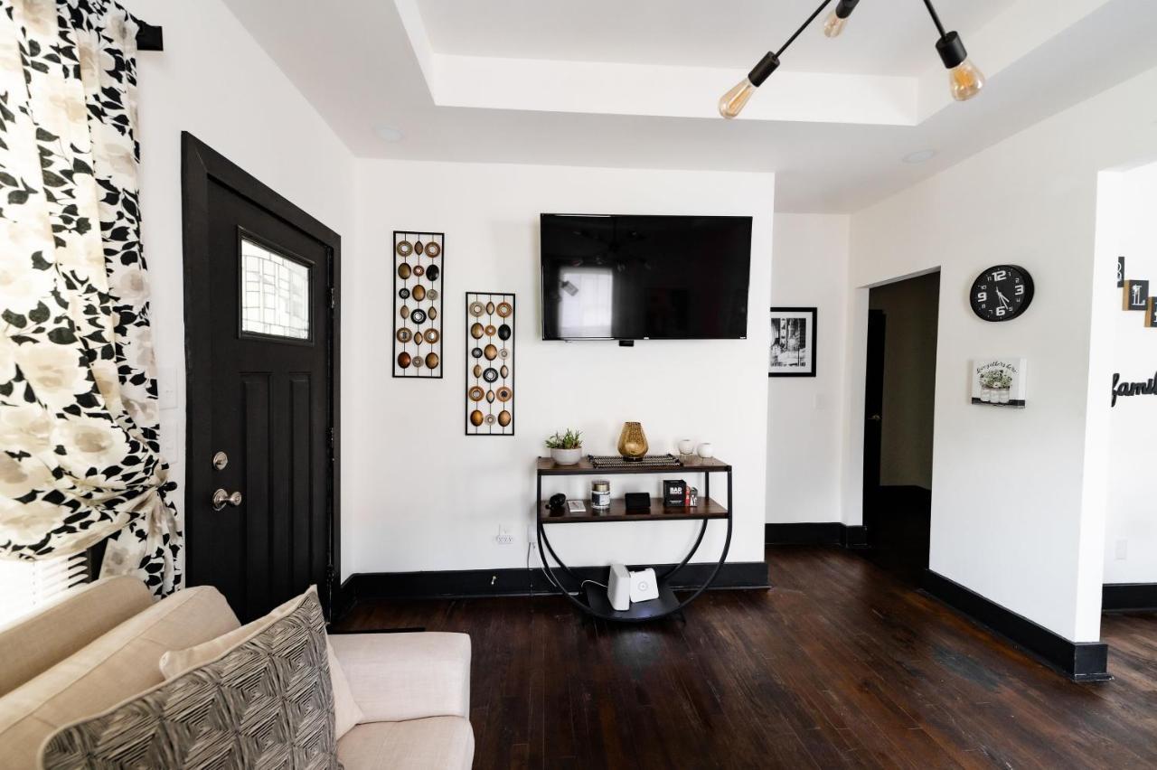 Cozy & Stylish In Downtown Holiday home