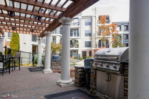 The Safari Apartment Atlanta
