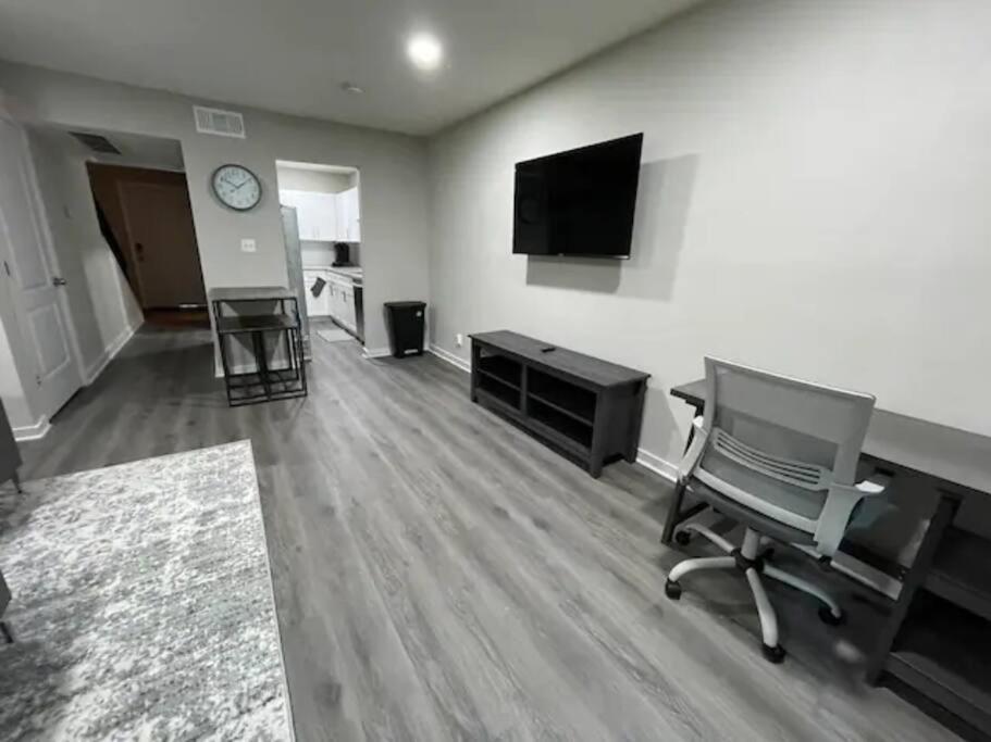 Apartment The Lux 23! Cozy Comfy!! *