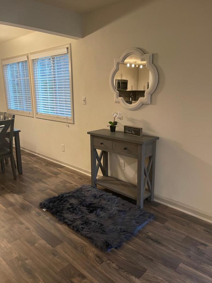Apartment Cozy Hideaway In The Heart Of