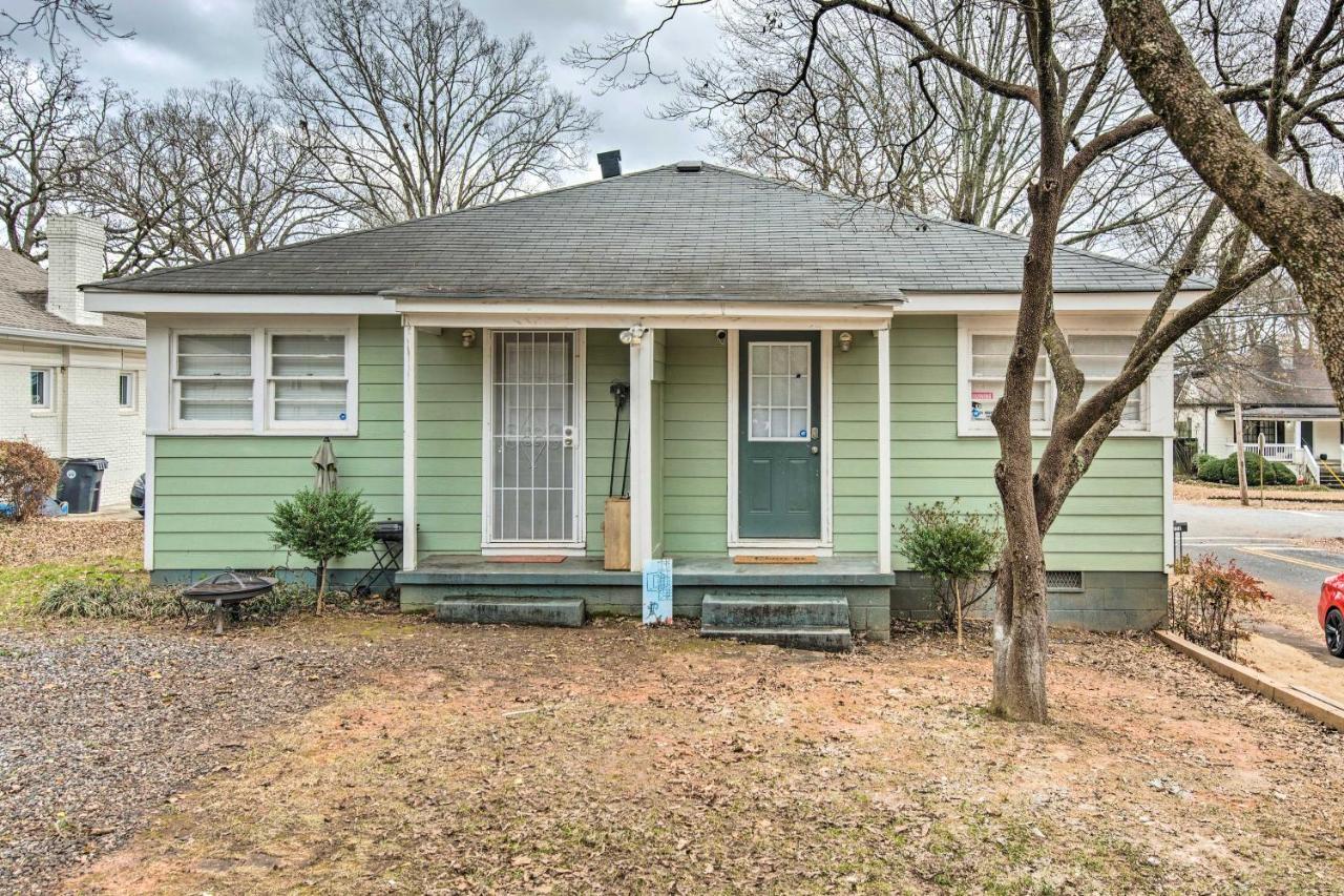 Holiday home East Point About 6 Mi To Downtown Atl