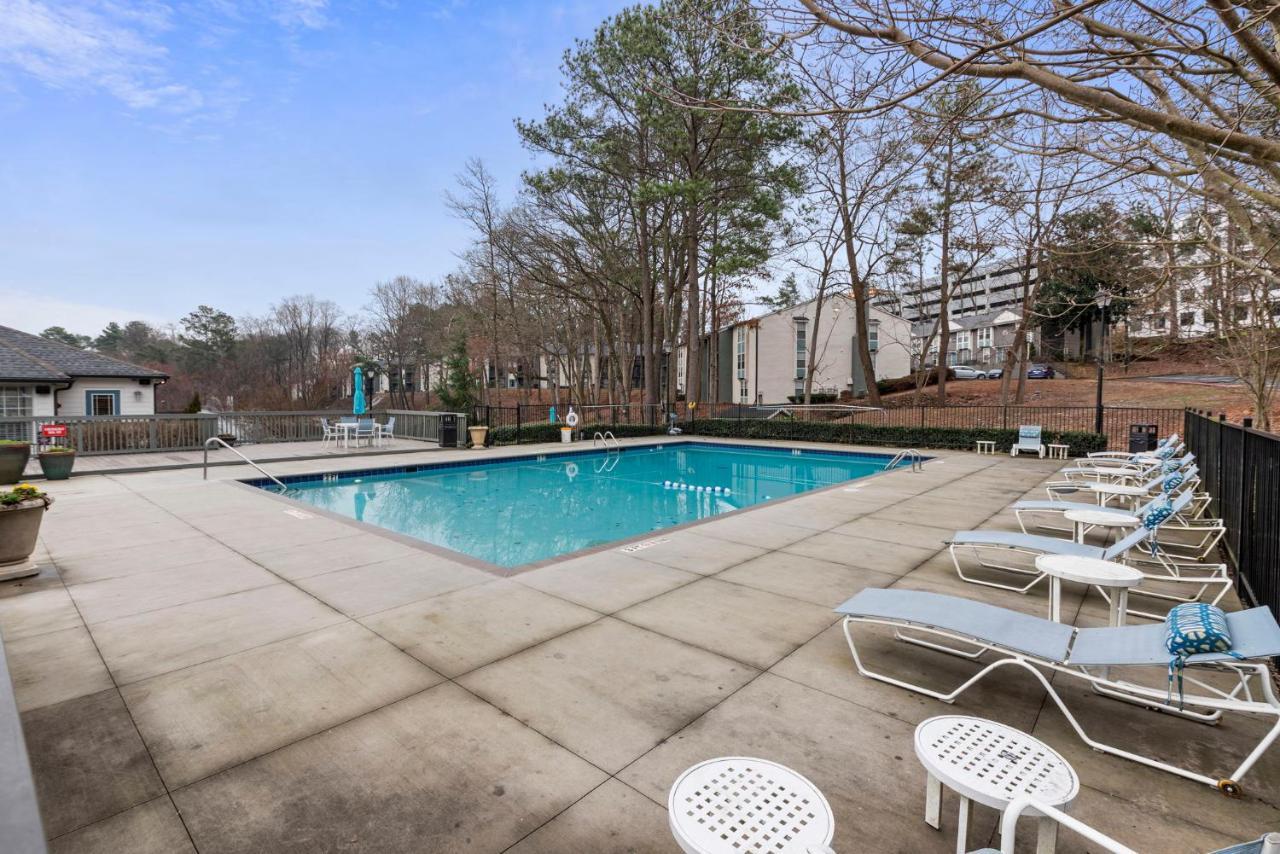 Truist Park Comfort Apartment