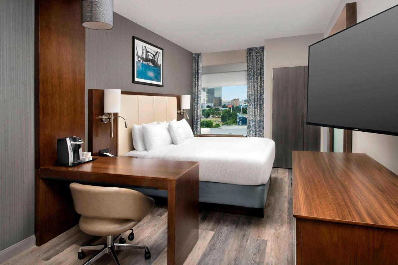 Hotel Springhill By Marriott Downtown 3*