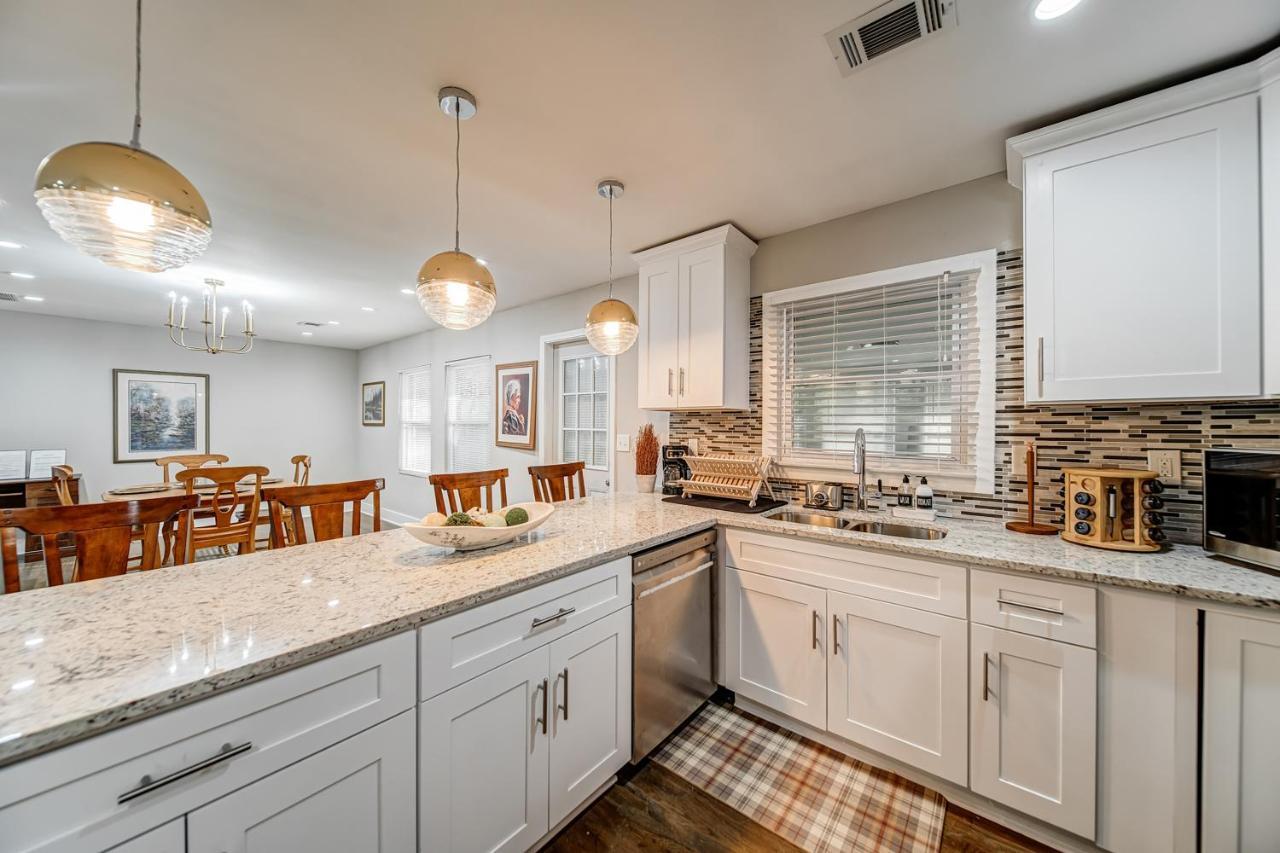 East Point Elegance Holiday home Atlanta