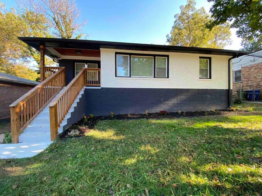 Apartment 3 Bed 2 Bath Beltline Gem With Free Parking