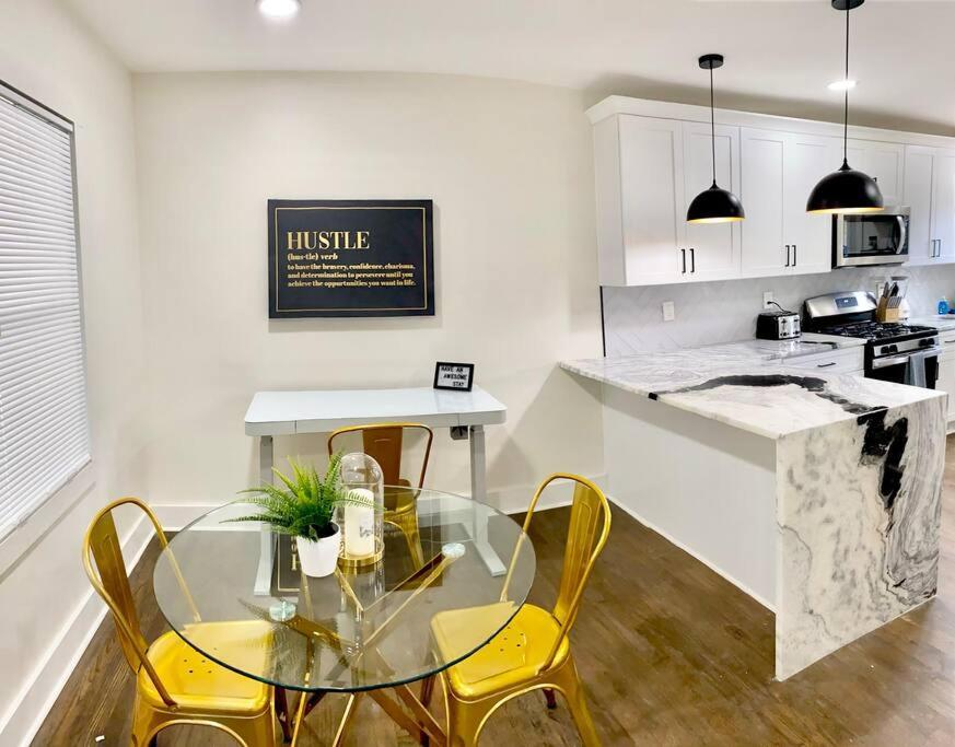 Apartment 3 Bed 2 Bath Beltline Gem With Free Parking Atlanta