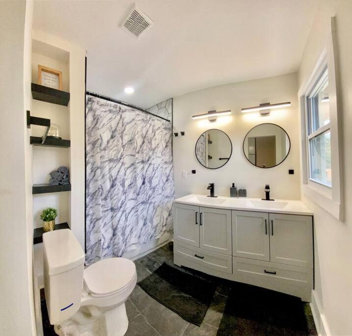 3 Bed 2 Bath Beltline Gem With Free Parking