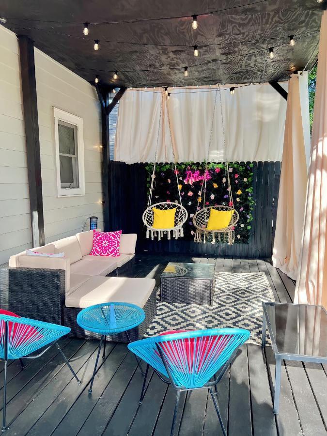 Holiday home Cozy 4 Bedroom Located Right In Downtown Atlanta. Atlanta