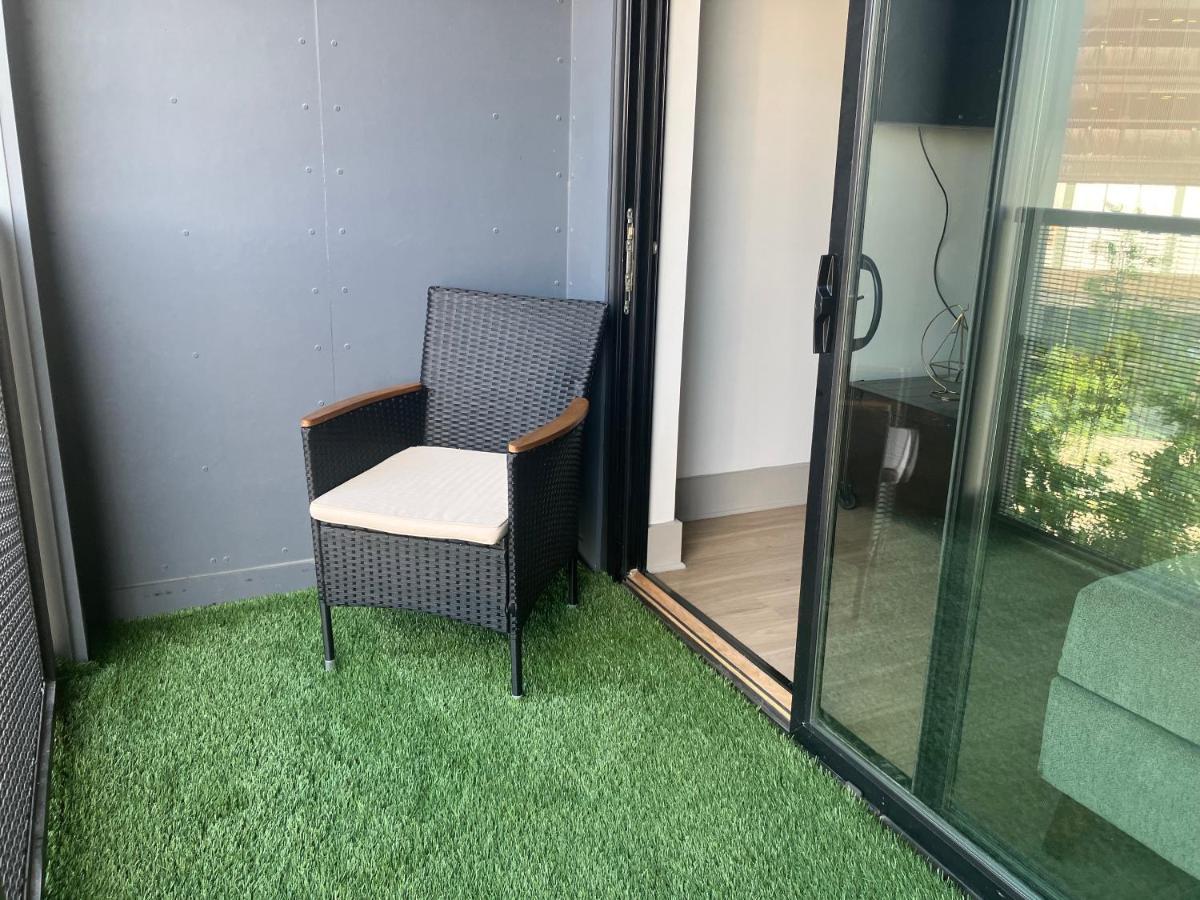 5 Lux At Interlock Area * Atlanta