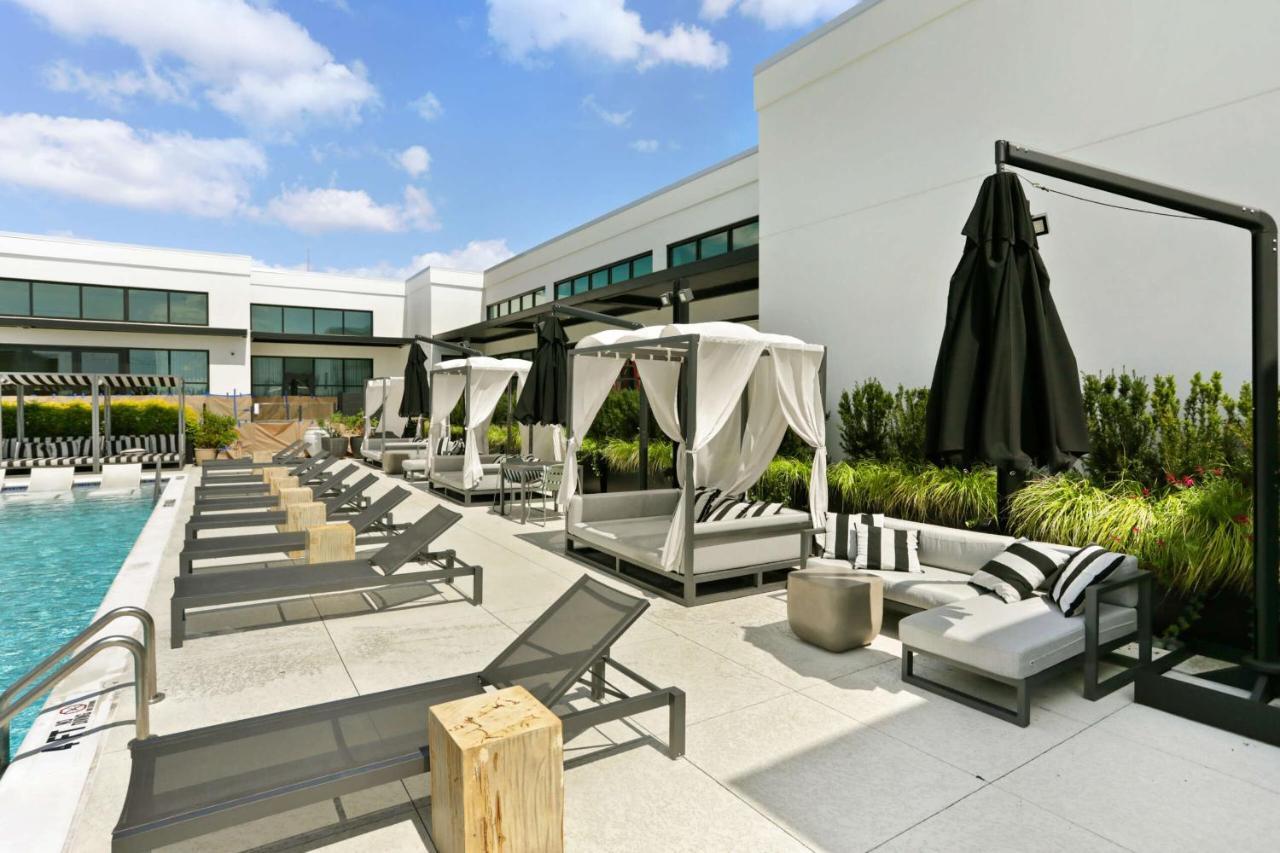 Luxury In West Midtown *