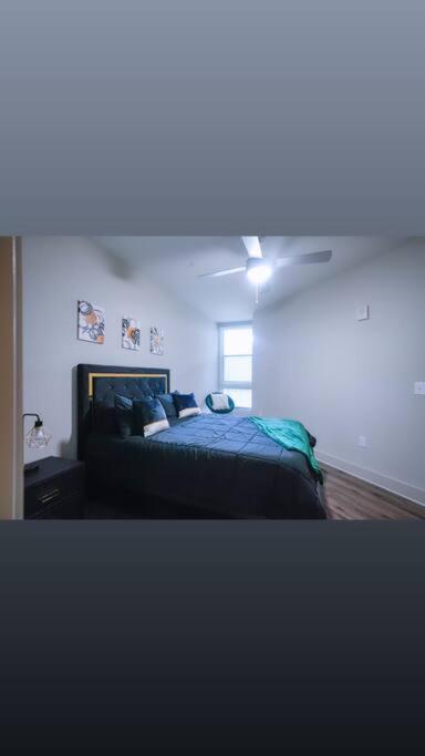 Cozy 1 Bed/1 Bath Apartment *