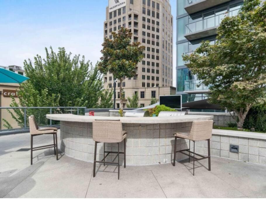 Apartment The Luxe -highrise, Balcony, Year-round Pool, View! Atlanta