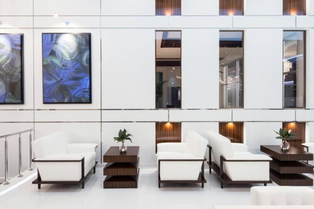 The Luxe -highrise, Balcony, Year-round Pool, View! Atlanta