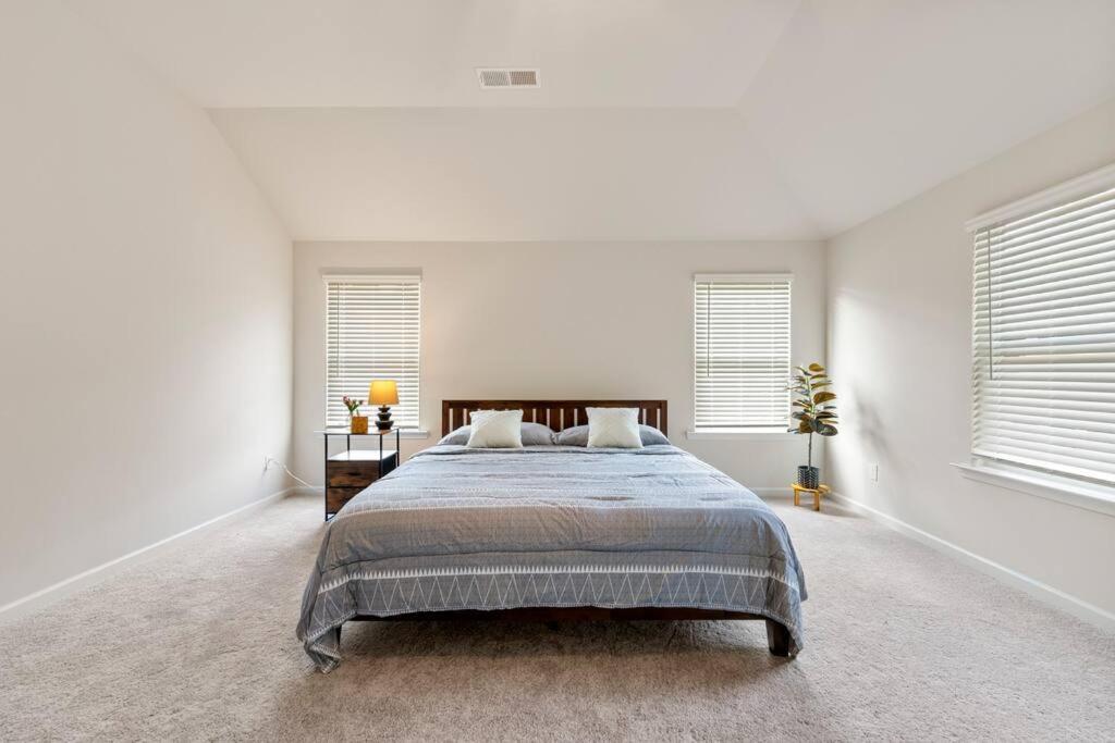Brand New Modern House! 10min From Atl Airport Atlanta