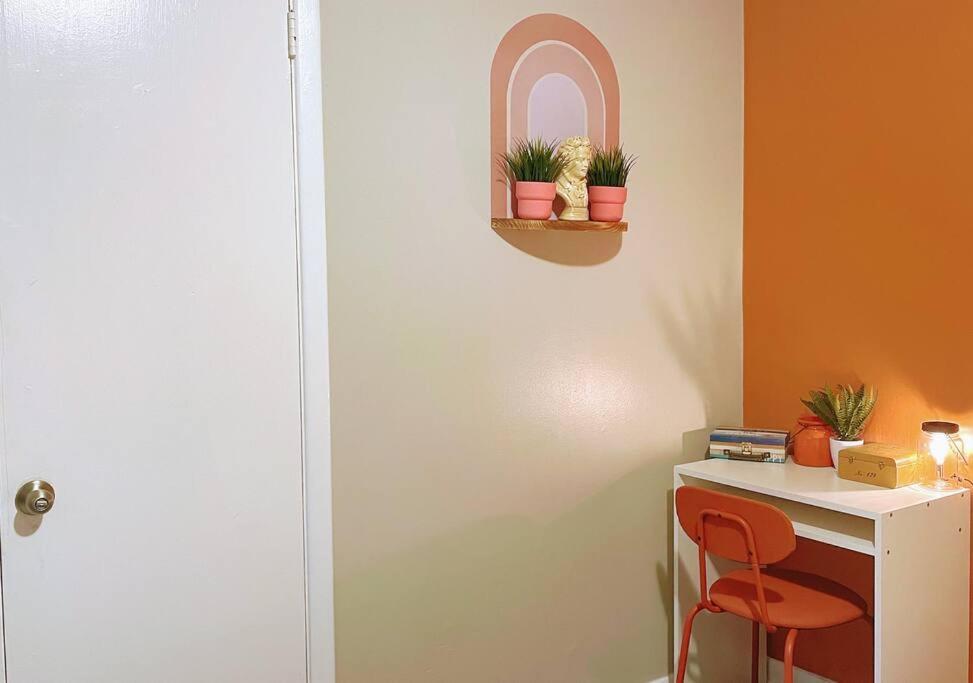 The Getaway At Palm Dr Apartment