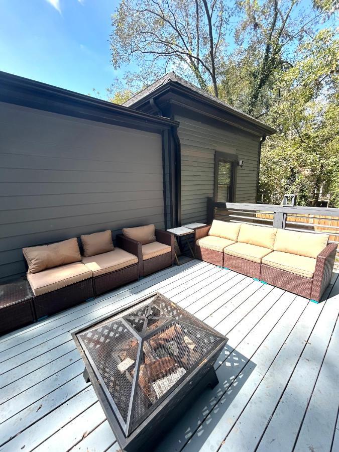 Holiday home Stylish, Fully Furnished In Dwtn
