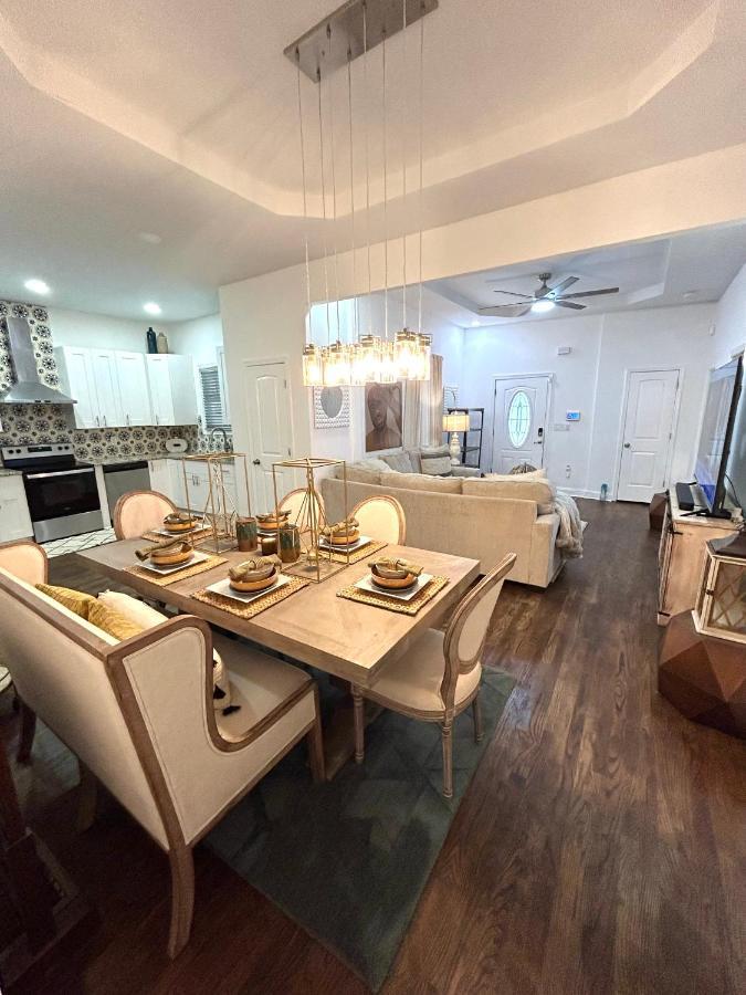 Stylish, Fully Furnished In Dwtn Atlanta