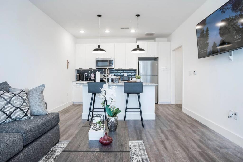 Apartment Swanky Atlanta